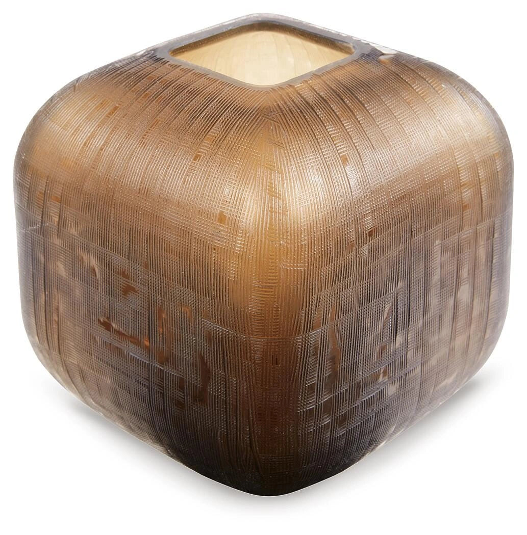 6.75" W x 6.75" D x 11" H