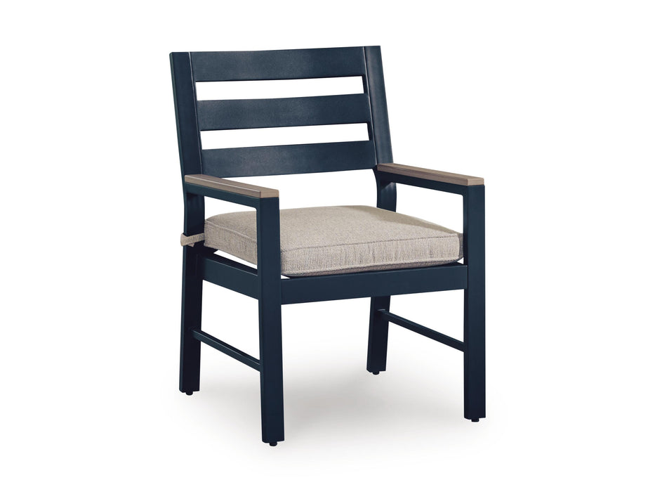 East Beach Outdoor Dining Set